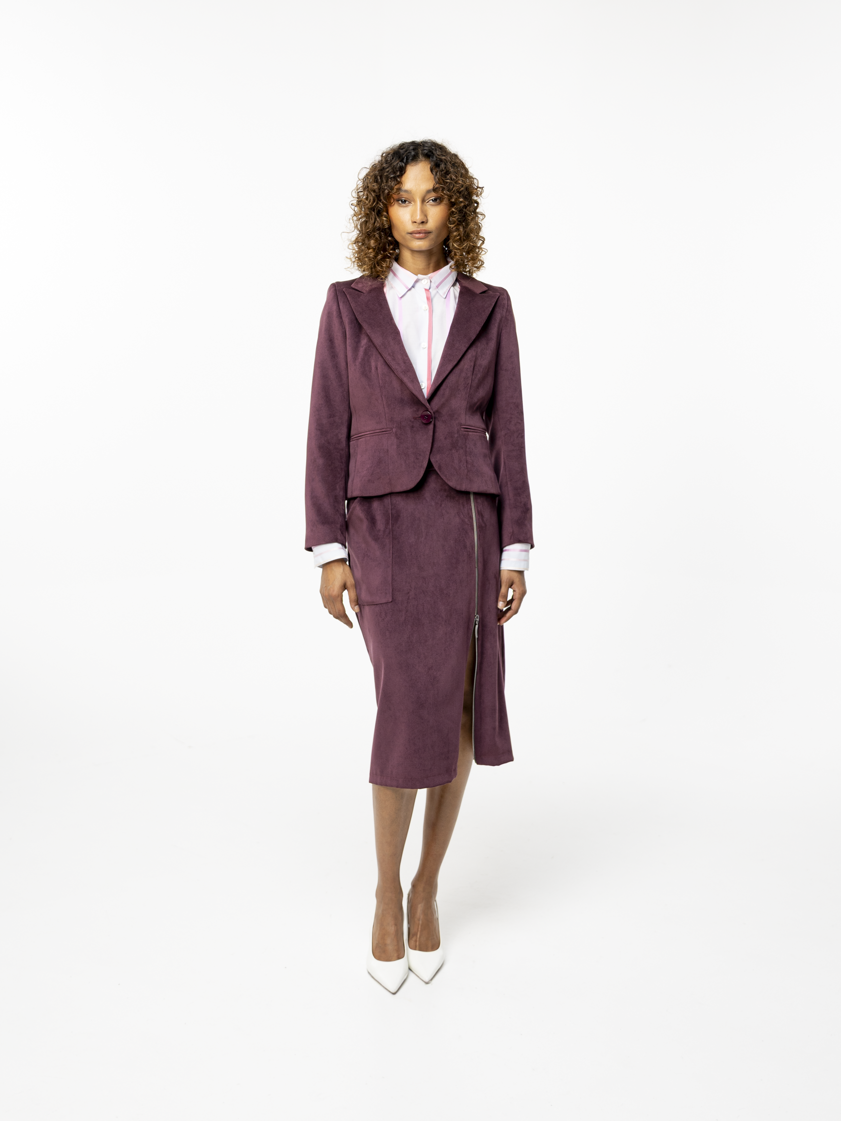 Veste courte en éco-daim prune 
